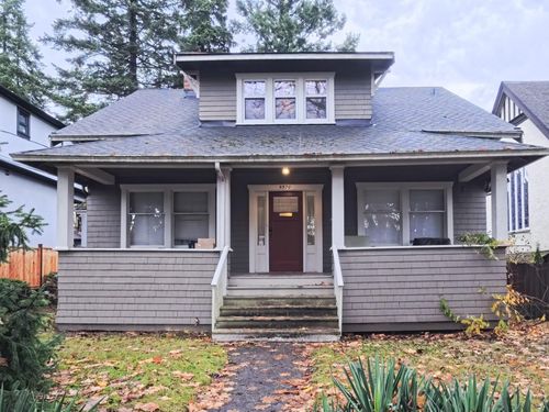 5570 Balaclava St, Vancouver, BC, V6N1L1 | Card Image