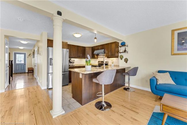 572 Altheim Cres, House other with 3 bedrooms, 4 bathrooms and 4 parking in Waterloo ON | Image 11