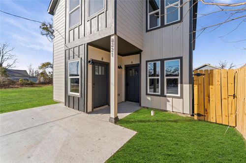 8221 Flaxman St, Houston, TX, 77029-3758 | Card Image