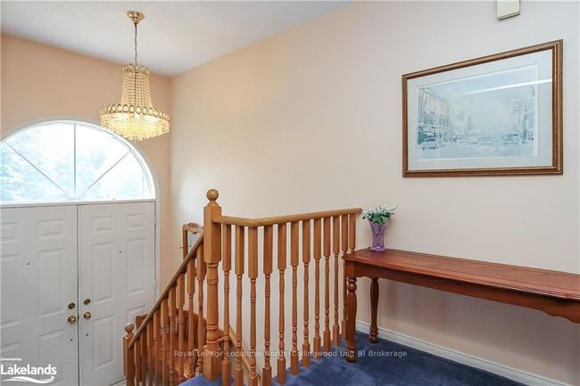 93 Silver Birch Ave, House other with 3 bedrooms, 1 bathrooms and 4 parking in Wasaga Beach ON | Image 8