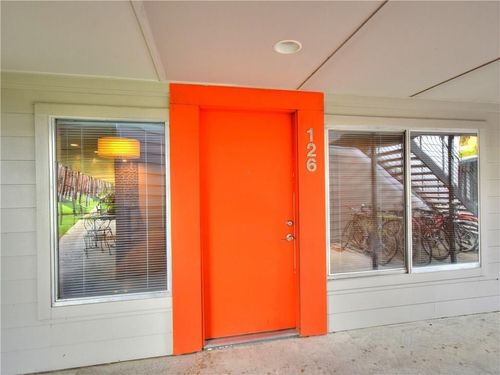 126-2200 Dickson Dr, Austin, TX, 78704-4752 | Card Image