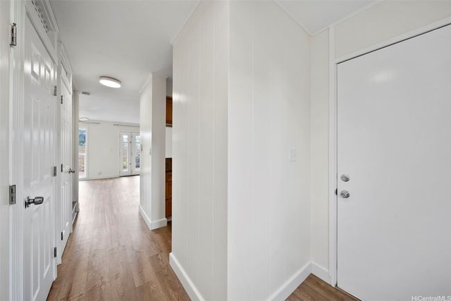 Entry Way | Image 4