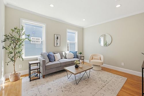 2-574 Washington St, Boston, MA, 02135-2778 | Card Image