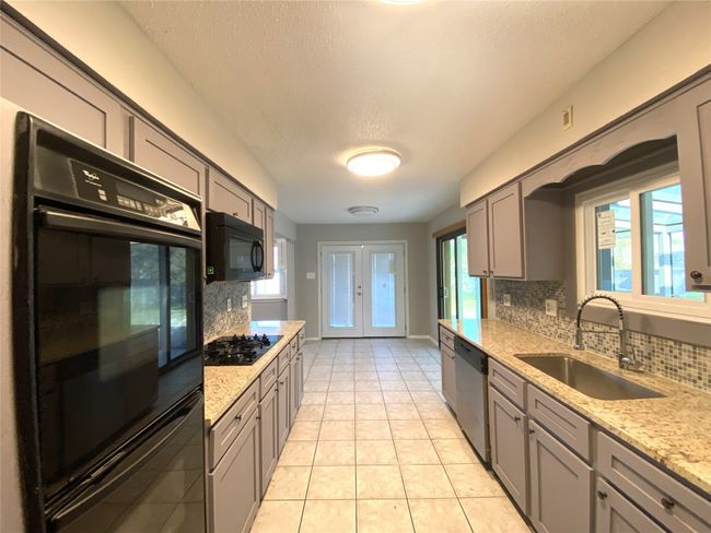 Kitchen | Image 5