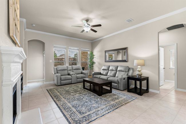 11513 Champion Creek Dr, House other with 3 bedrooms, 2 bathrooms and null parking in Frisco TX | Image 8