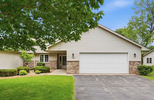1009 Fairway Dr, Princeton, MN, 55371-2243 | Card Image