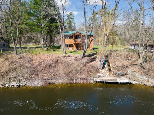 7952 Main St, House other with 3 bedrooms, 2 bathrooms and null parking in Newaygo MI | Image 41