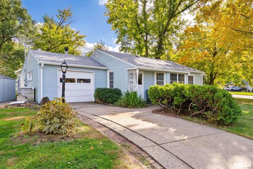 1503 Alcoa Ave, Bettendorf, IA, 52722-4226 | Card Image