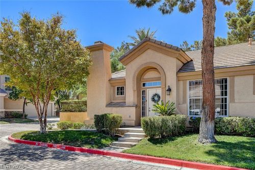 8043 Arcadian Ln, Las Vegas, NV, 89147-3712 | Card Image