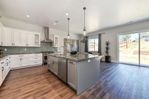 3285 Stone Field Way, Loomis, CA, 95650-7960 | Card Image