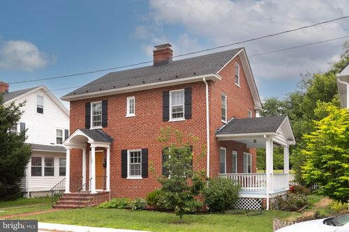 108 Morgan St, WINCHESTER, VA, 22601-3830 | Card Image