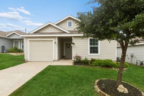 5621 Hepburn St, Forney, TX, 75126-1840 | Card Image