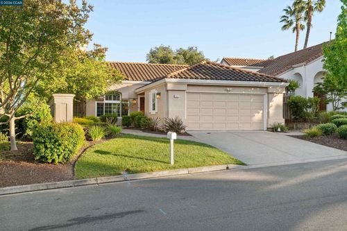 2211 Goldenrod Ln, San Ramon, CA, 94582-5536 | Card Image