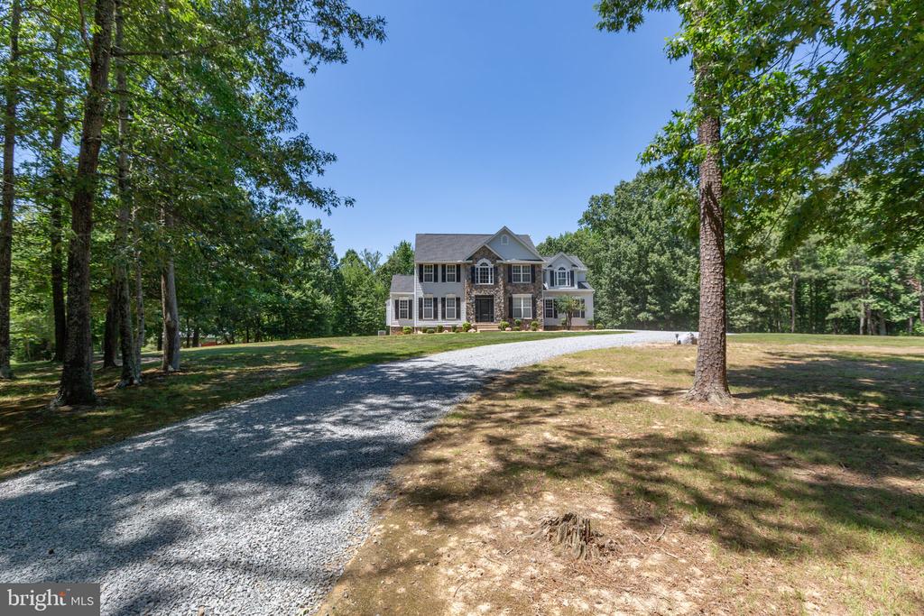 Residential in KING GEORGE 4