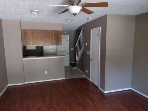 436 Prince Of Wales, Stone Mountain, GA, 30083-6122 | Card Image