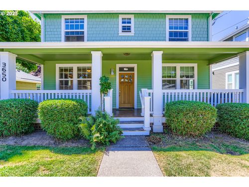 3650 Se Tenino St, Portland, OR, 97202-8461 | Card Image