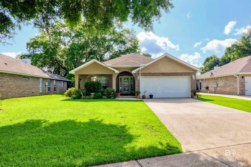 7062 Raintree Ln, Gulf Shores, AL, 36542-8904 | Card Image