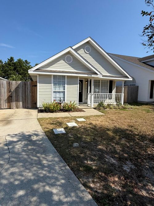 7456 Harvest Village Ct, Navarre, FL, 32566-7339 | Card Image