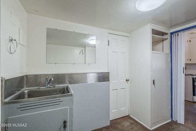 2920 E Mabel St (29) | Image 29