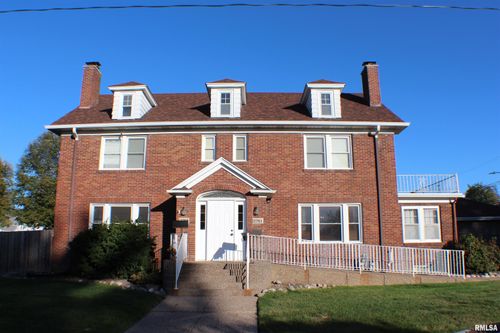 0-2761 Scott St, Davenport, IA, 52803-1471 | Card Image