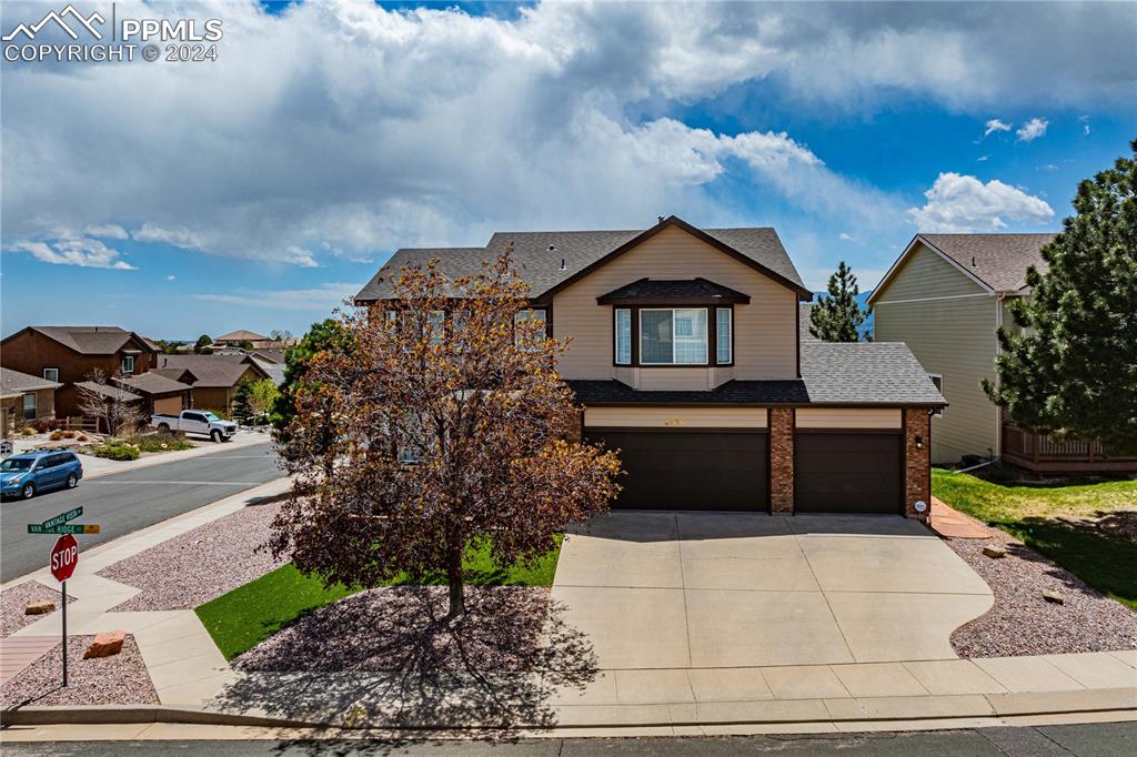 Vantage Ridge Ct, Colorado Springs, CO 80919