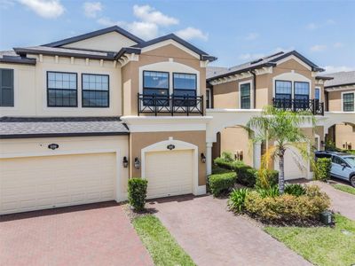 18902 Beautyberry Court, Townhouse with 3 bedrooms, 2 bathrooms and null parking in LUTZ FL | Image 3