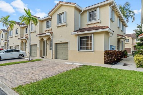 5-21101 Nw 14th Pl, Miami Gardens, FL, 33169-2945 | Card Image