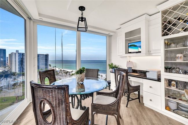 View of sunroom / solarium | Image 17