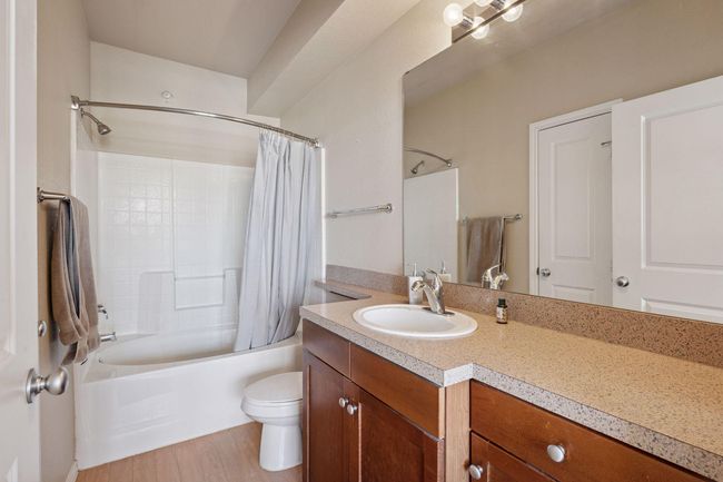 APT-1210 - 13560 Technology Dr, Condo with 2 bedrooms, 2 bathrooms and null parking in Eden Prairie MN | Image 16
