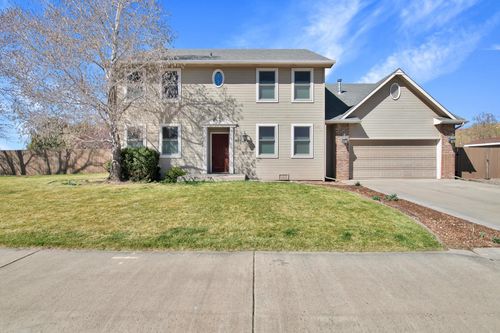 810 Elberta Ave, Palisade, CO, 81526-8811 | Card Image