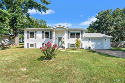 154 Vincent St, Pacific, MO, 63069-1256 | Card Image