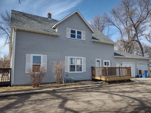 301 2nd Ave Sw, Barnesville, MN, 56514-3227 | Card Image