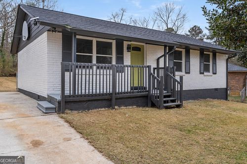 8055 Attleboro Dr, Jonesboro, GA, 30238-2902 | Card Image