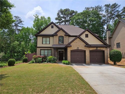 3943 Dunaire Dr, Stone Mountain, GA, 30083-4432 | Card Image