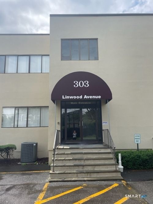 2h-303 Linwood Avenue, Fairfield, CT, 06824 | Card Image