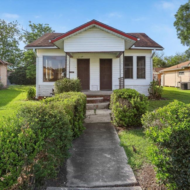 NOT - 1710 17 Th St, House other with 3 bedrooms, 2 bathrooms and null parking in Port Arthur TX | Image 4