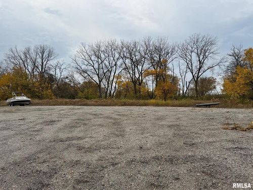 17701 245th Ave, Pleasant Valley, IA, 52767 | Card Image