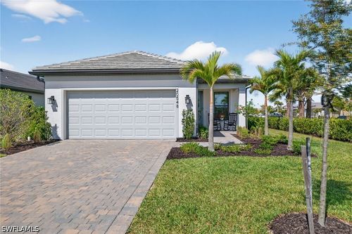 20548 Pebble Glen Dr, Estero, FL, 33928-9813 | Card Image
