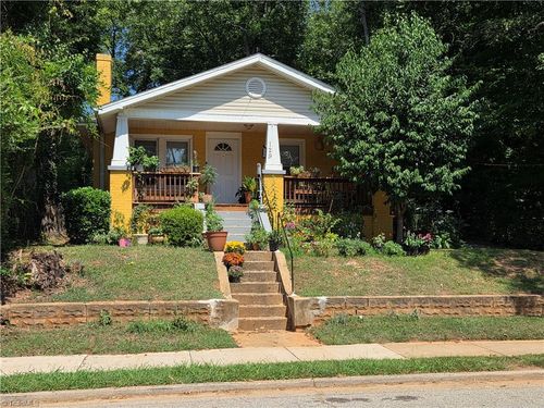 129 W Acadia Ave, Winston-Salem, NC, 27127-2915 | Card Image