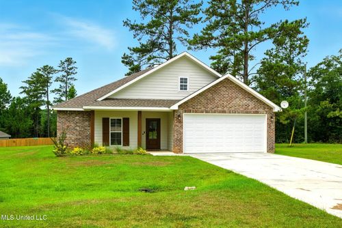 21 Charbonneau, Sumrall, MS, 39482-7002 | Card Image