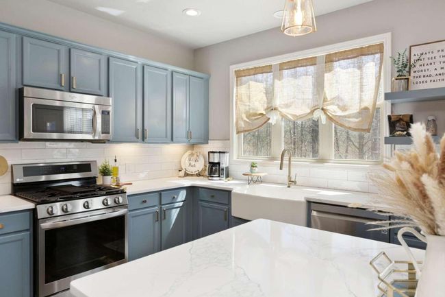1099 Parkmist Dr, House other with 5 bedrooms, 3 bathrooms and 4 parking in Buford GA | Image 12