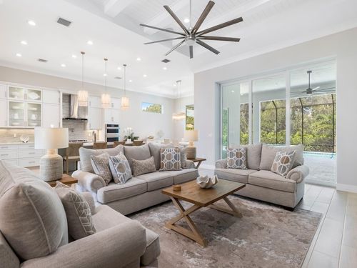 220 Strand Sq, Vero Beach, FL, 32963-4205 | Card Image