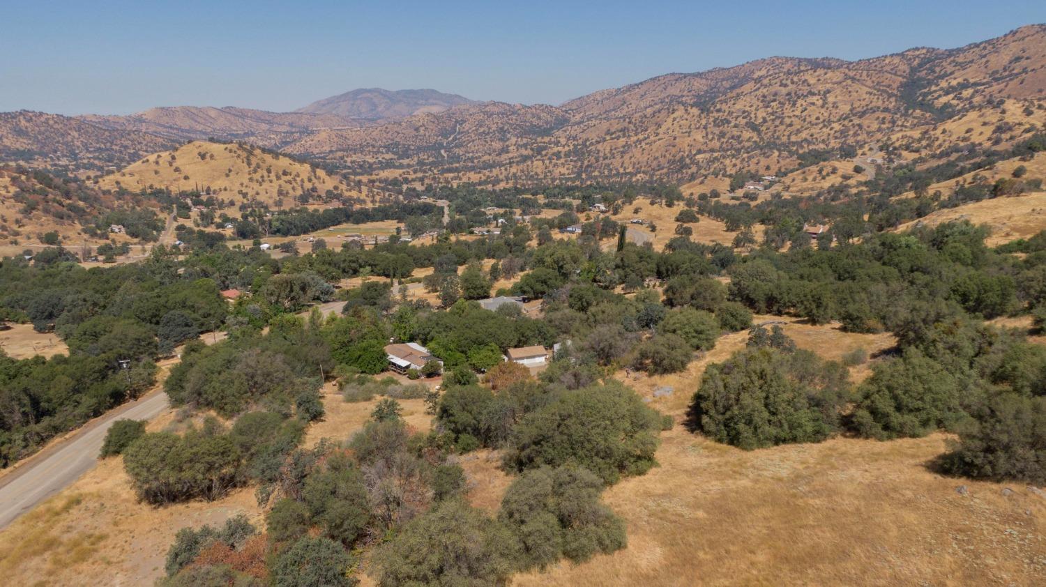 Land in Yokuts Valley 3