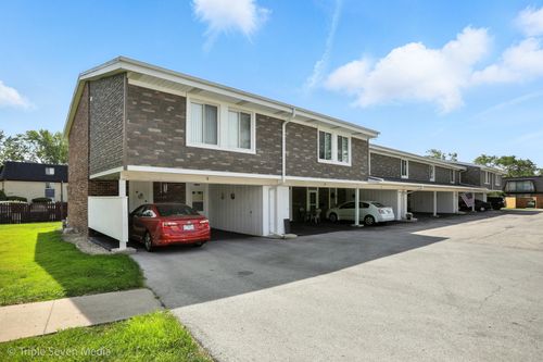 10 Cour Masson, Palos Hills, IL, 60465-2411 | Card Image