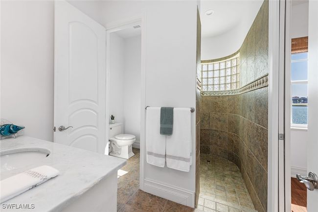 761 Rockport Ct, House other with 6 bedrooms, 5 bathrooms and null parking in MARCO ISLAND FL | Image 23