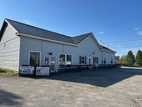 11 Bay Rd, Gouldsboro, ME, 04607-3521 | Card Image