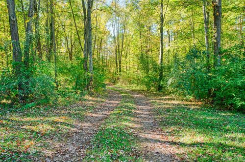 13201 Rockwell Rd, Stockbridge, MI, 49285-9314 | Card Image