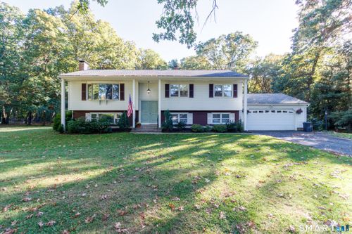 35 Bowling Green Dr, North Haven, CT, 06473-1409 | Card Image