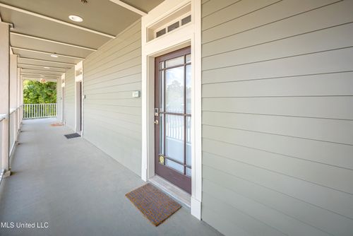 apt-216-922 Porter Ave, Ocean Springs, MS, 39564-4674 | Card Image