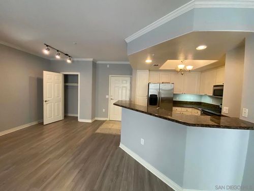 c307-9293 Regents Rd, La Jolla, CA, 92037 | Card Image